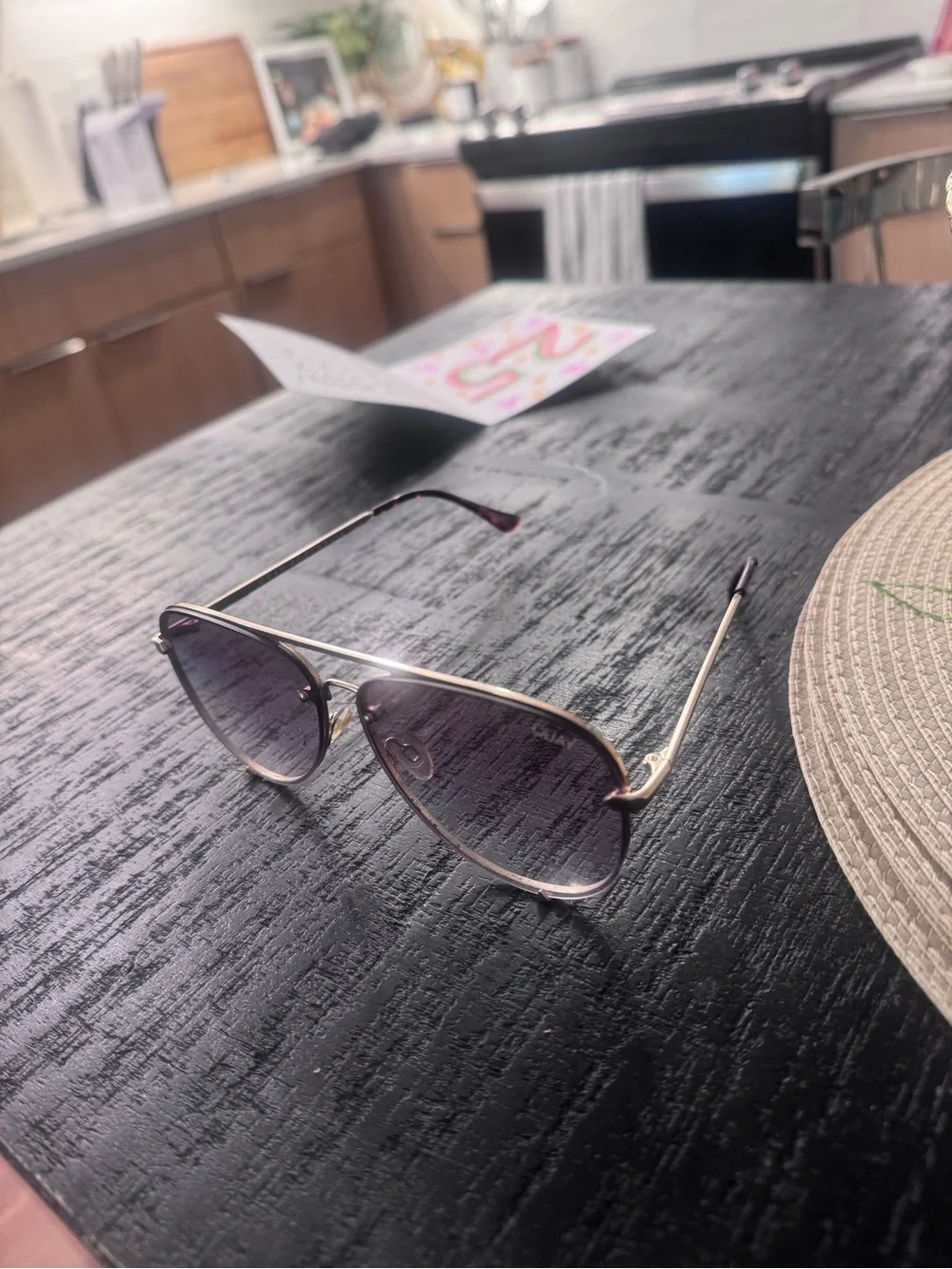 Quay Australia Women's Aviator Sunglasses - With QUAY CASE